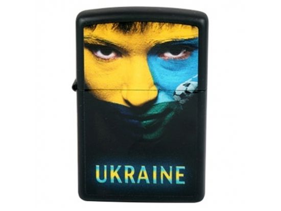 Зажигалка бензиновая Zippo  UKRAINE SOCCER FACE
